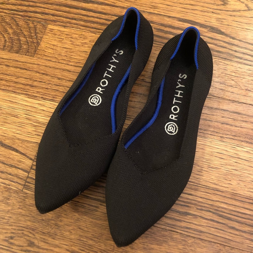 Rothys Point Ballet Flats - sz9 but fits like 8